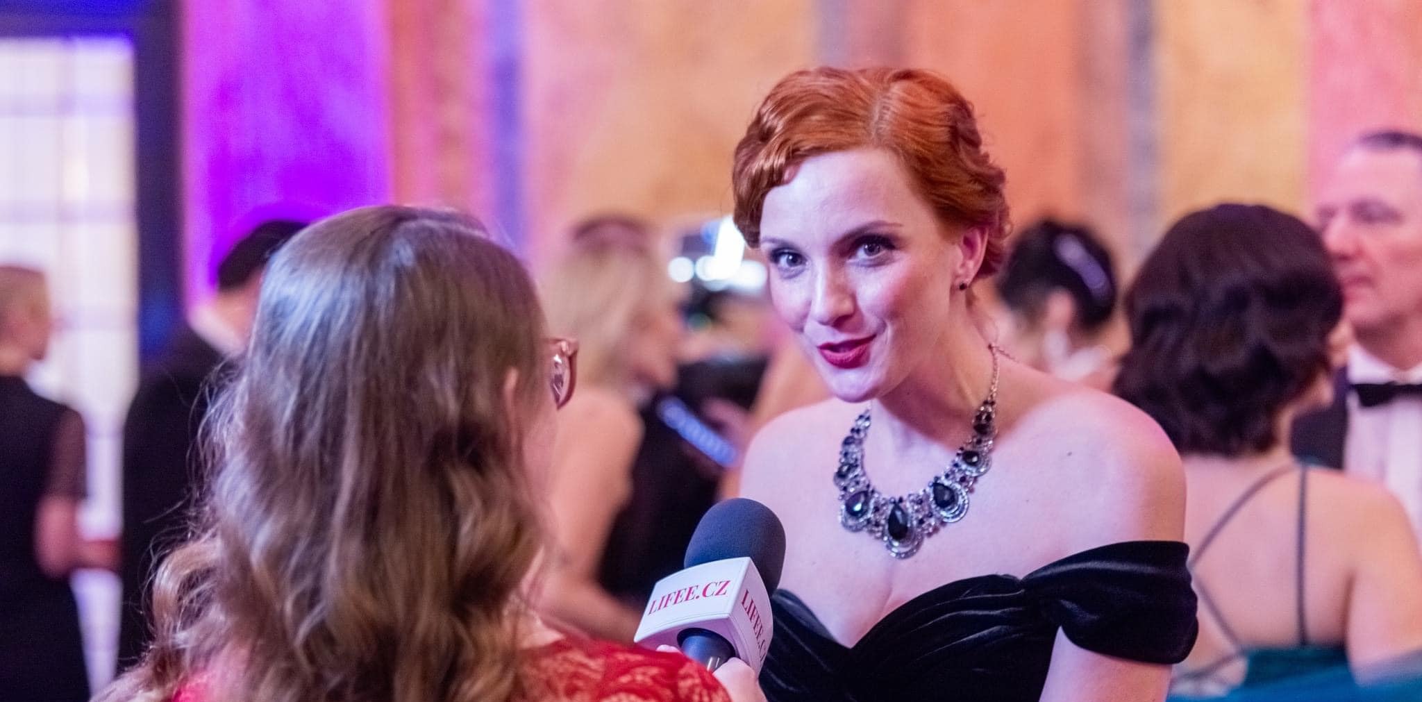 Vaše kamarádka a rádkyně, díky které se dozvíte vše, co by mělo moderní ženu zajímat